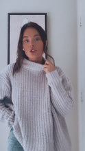 Load and play video in Gallery viewer, Gray Knit Pullover
